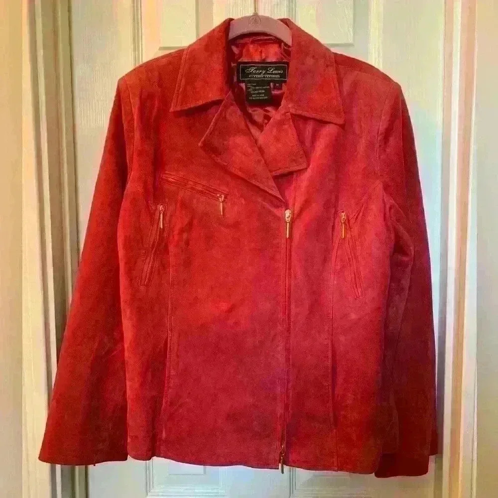 Eclectic Cowgirl Leather jacket Terry Lewis 💯% red ladies, zip front, buckaroo